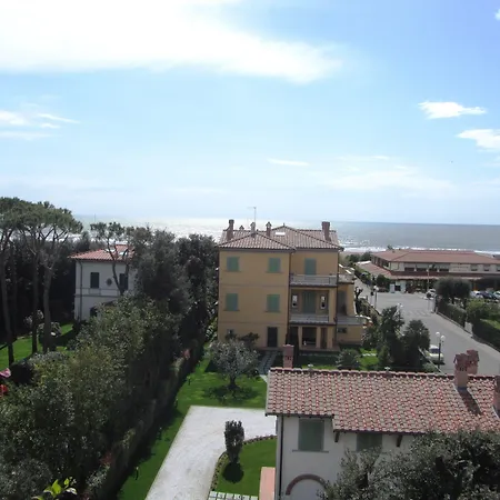 President Forte dei Marmi