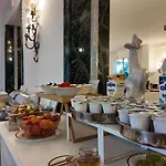 President Ξενοδοχείο 4*